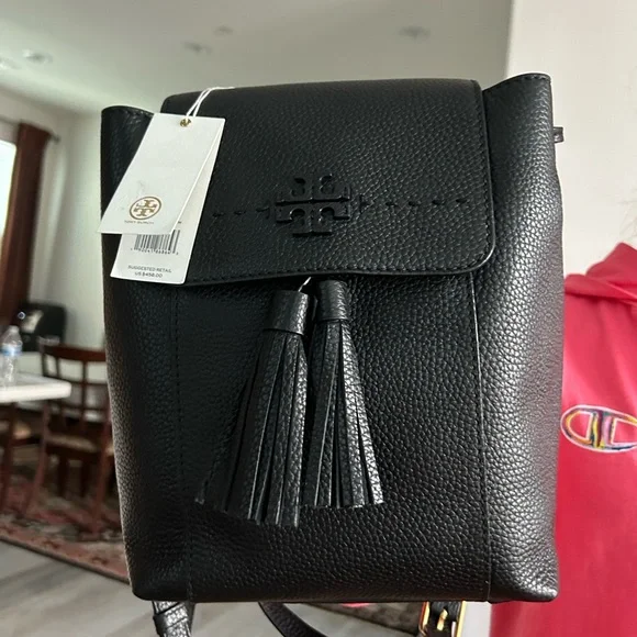 Tory Burch black matte backpack New Tory Burch Willa Matte leather Backpack Black Quilted  main image 4
